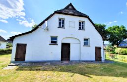 Wohnhaus mit viel Potenzial Wohnhaus-mit-Potenzial-Hude-Wuesting-Hofansicht